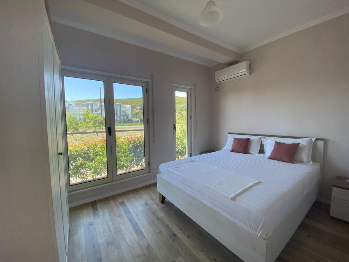Tea Residence, Gjiri I Lalzit Apartments ドゥラス エクステリア 写真